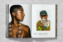 Load image into Gallery viewer, Ice Cold. A Hip-Hop Jewelry History (German, French, English)
